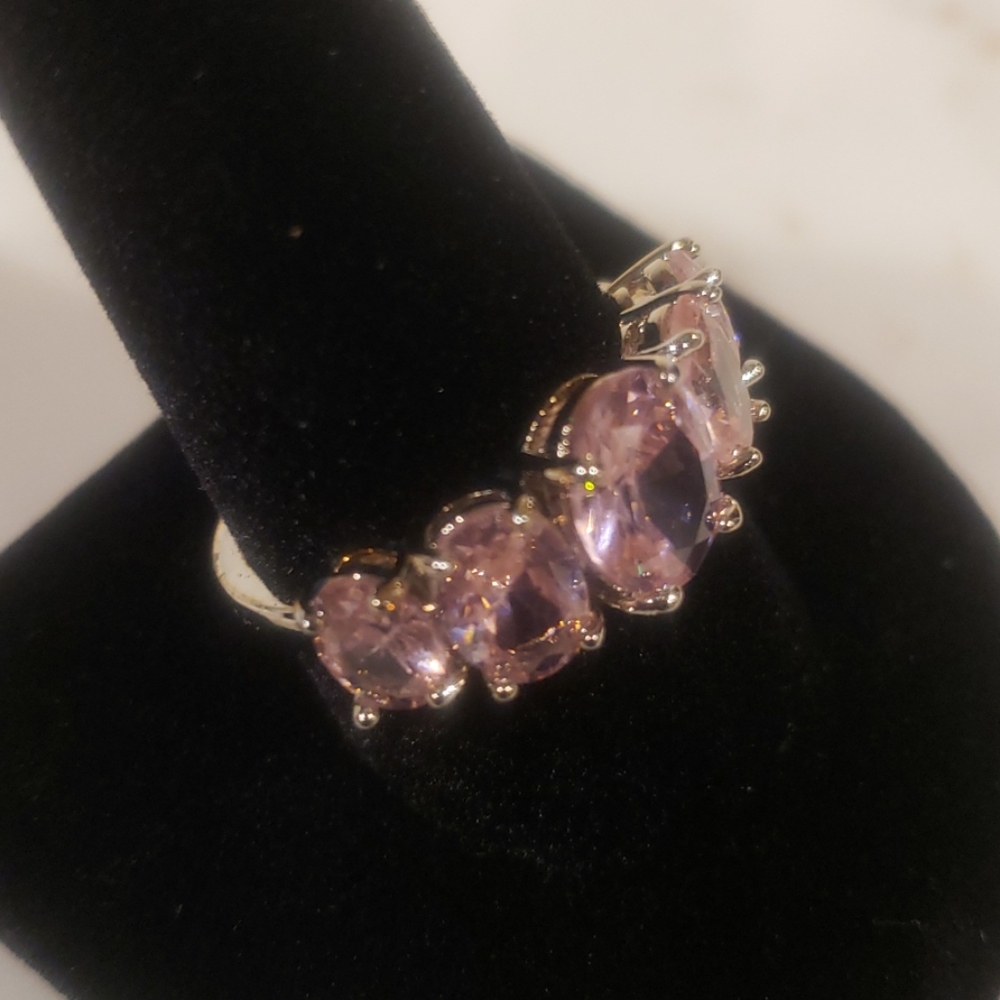 Women ring - Picture 3 of 5